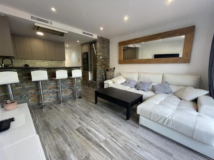 Centrico Apartmento Apartment Castell-Platja d’Aro